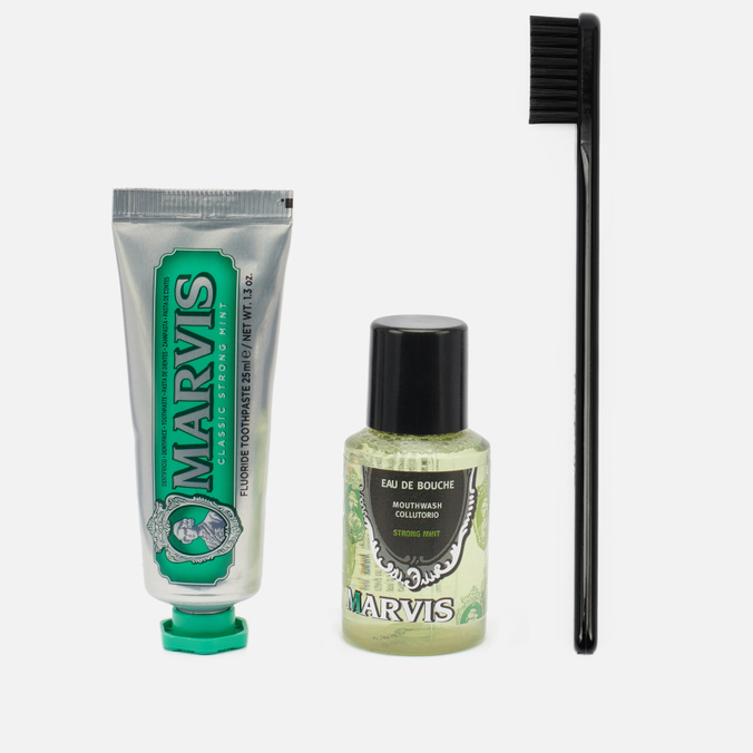 Дорожный набор Marvis, цвет чёрный, размер UNI 411263 Medium Nylon Toothbrush & Classic Strong Mint & Conditioner-Conc - фото 1