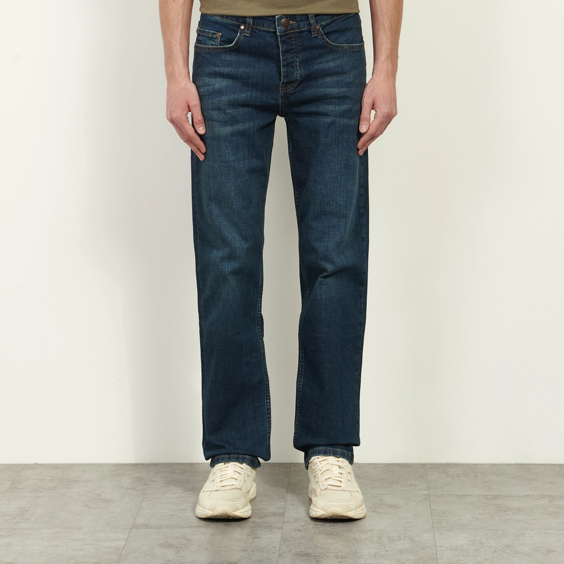 Weekend Offender Мужские джинсы 444 Easy Fit