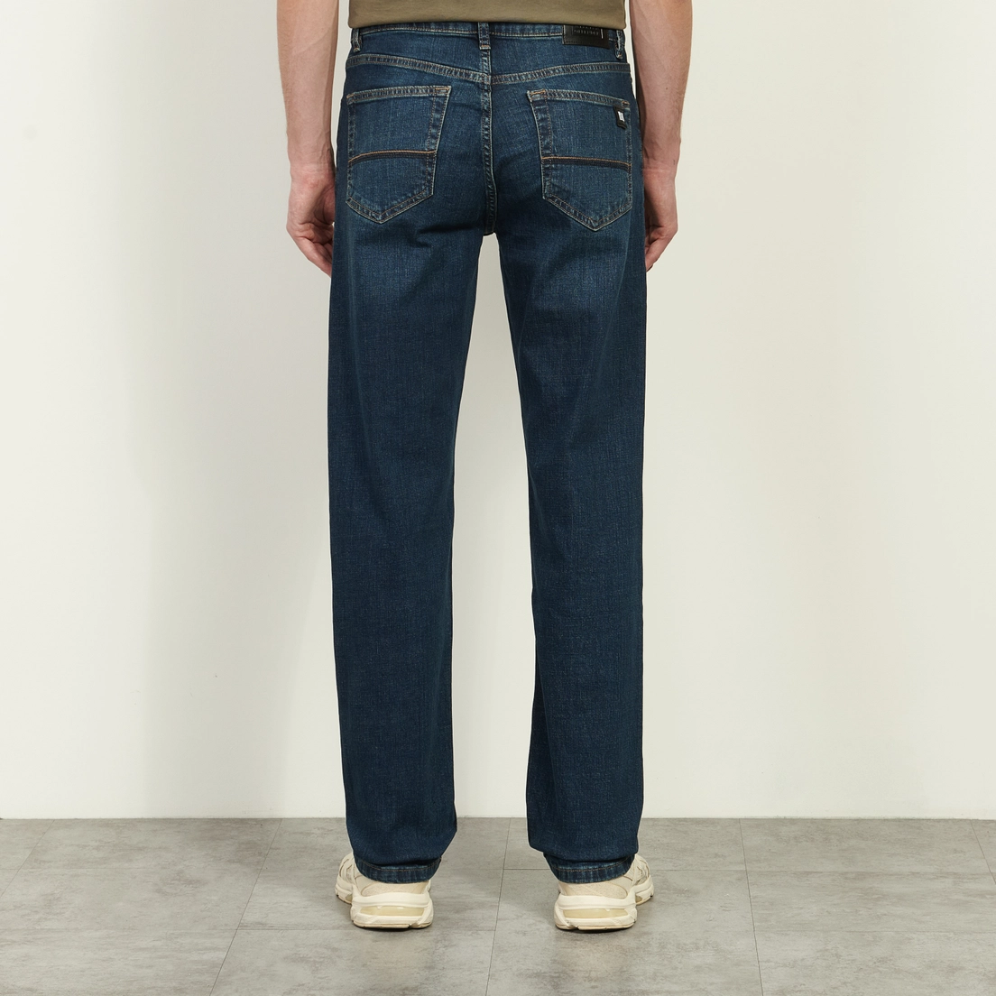 Weekend Offender Мужские джинсы 444 Easy Fit