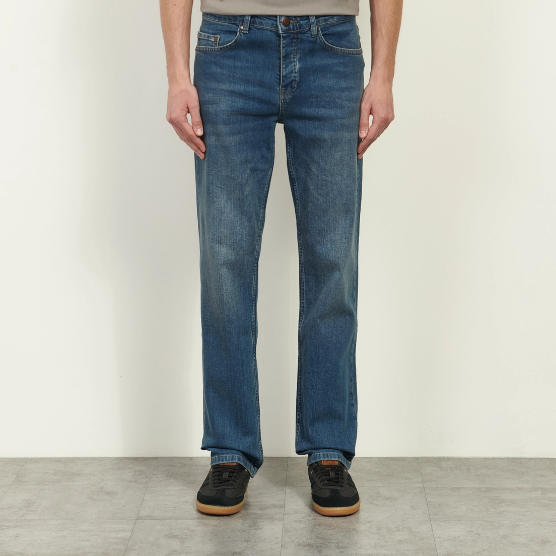 Weekend Offender Мужские джинсы 444 Easy Fit