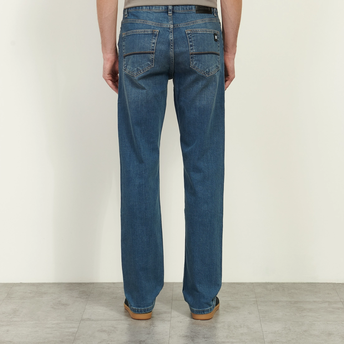 Weekend Offender Мужские джинсы 444 Easy Fit