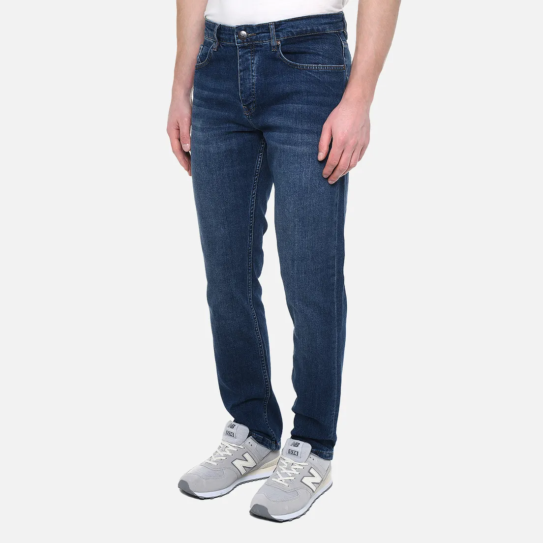 Weekend Offender Мужские джинсы 444 Tapered Fit