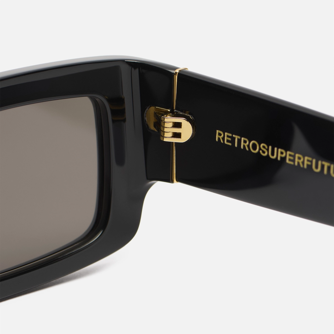 RETROSUPERFUTURE Солнцезащитные очки Notte