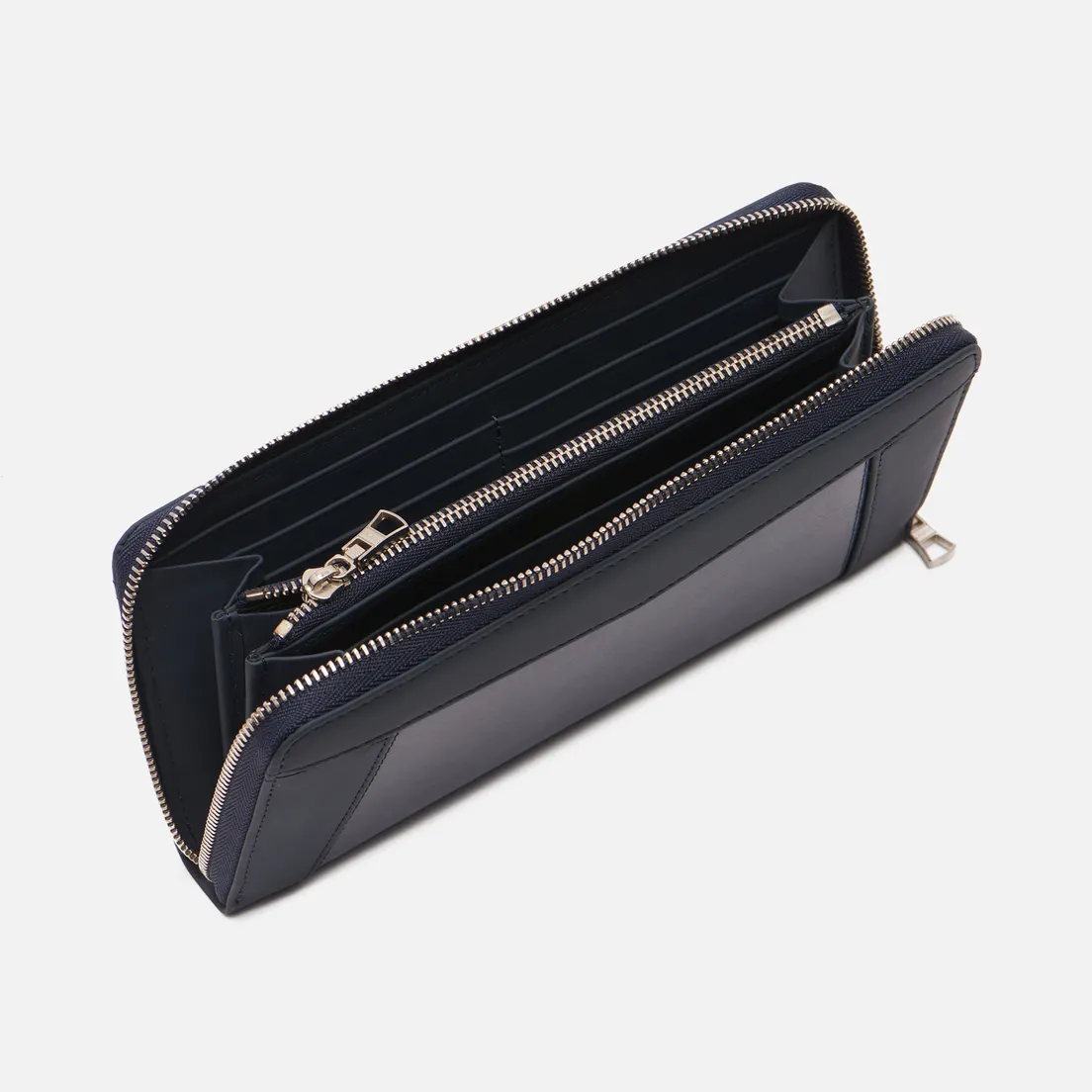 Master-piece Кошелек Essential Leather Round Zipper