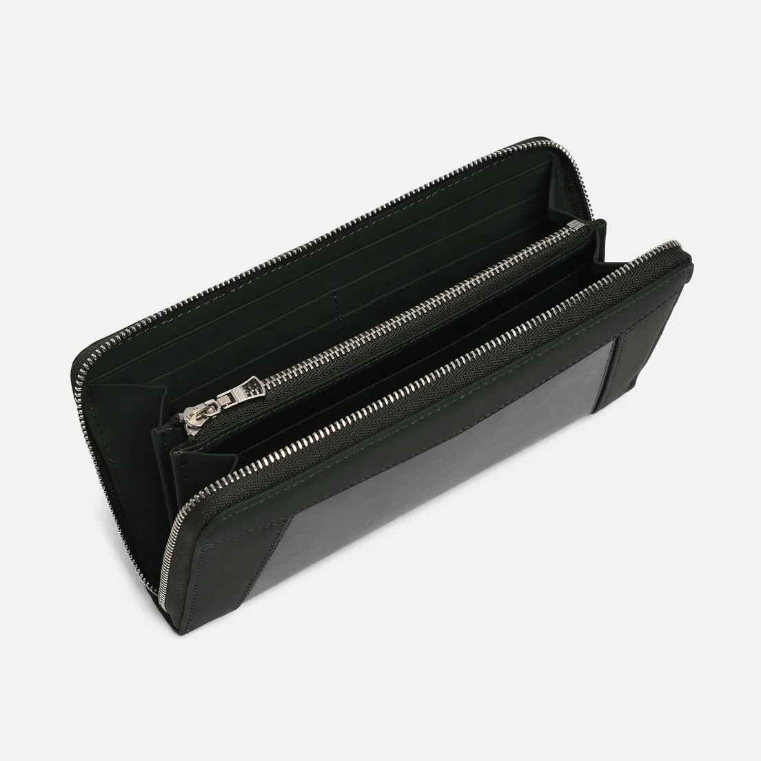 Master-piece Кошелек Essential Leather Round Zipper