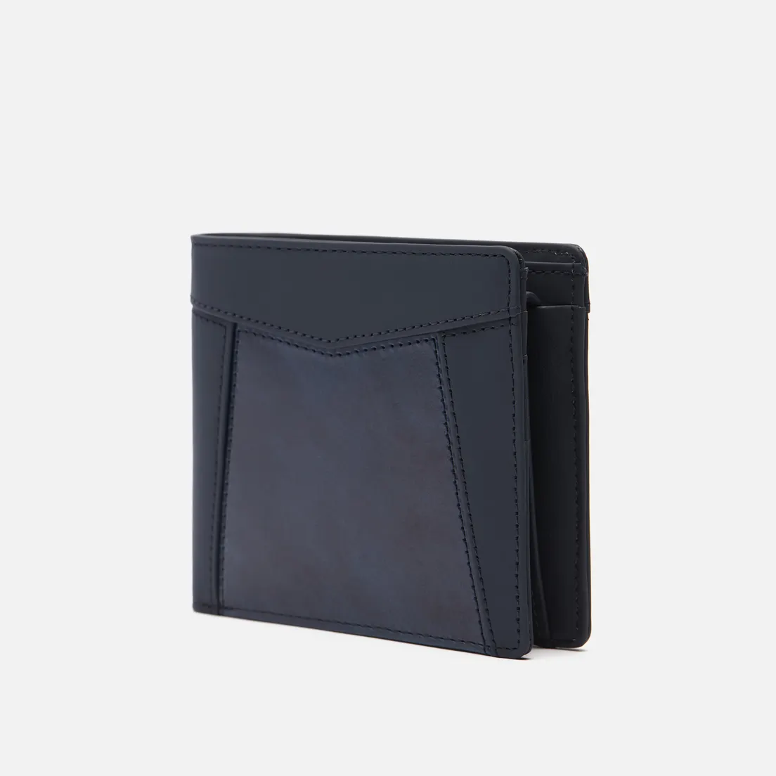 Master-piece Кошелек Essential Leather Billfold Middle