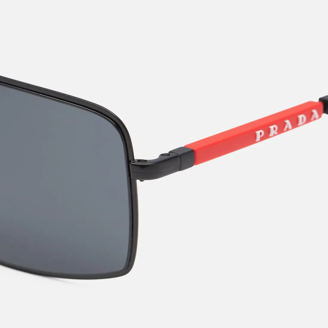 Prada Linea Rossa Солнцезащитные очки 52XS-1BO06L-3N