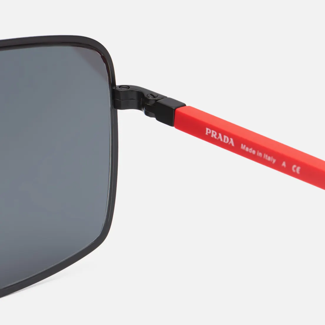 Prada Linea Rossa Солнцезащитные очки 52XS-1BO06L-3N