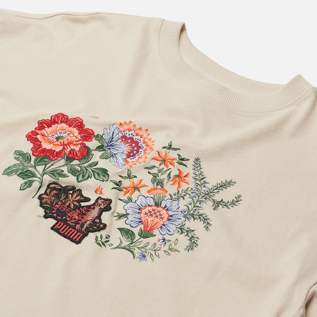 Puma Женская футболка x Liberty Graphic