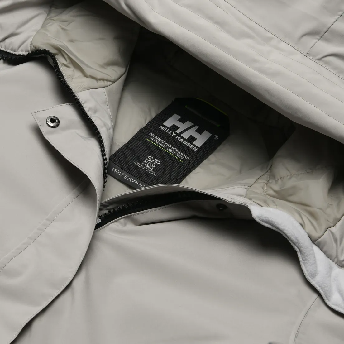 Helly Hansen Женский плащ Victoria Insulate Raincoat