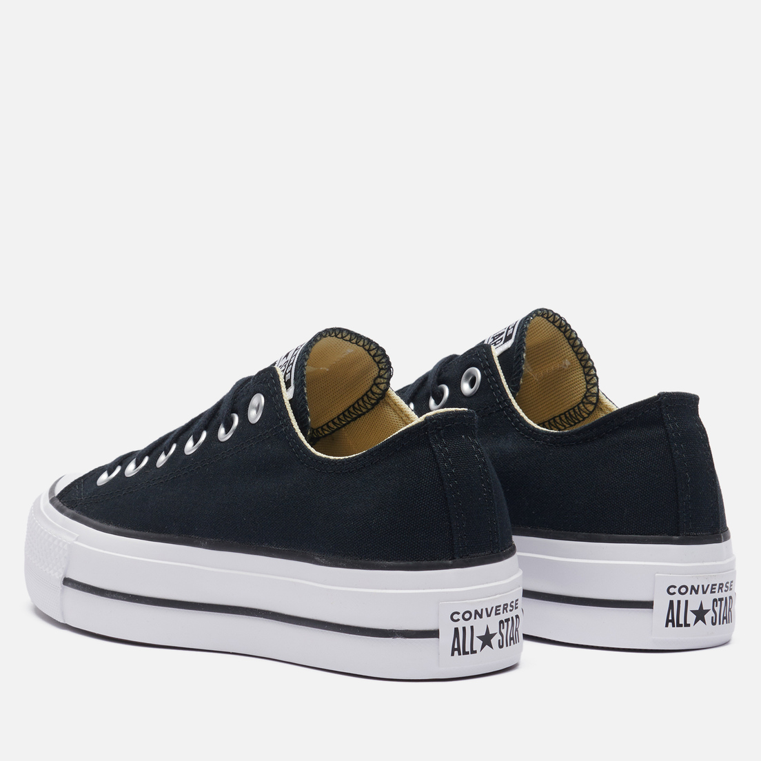 Chuck Taylor All Star Canvas Platform