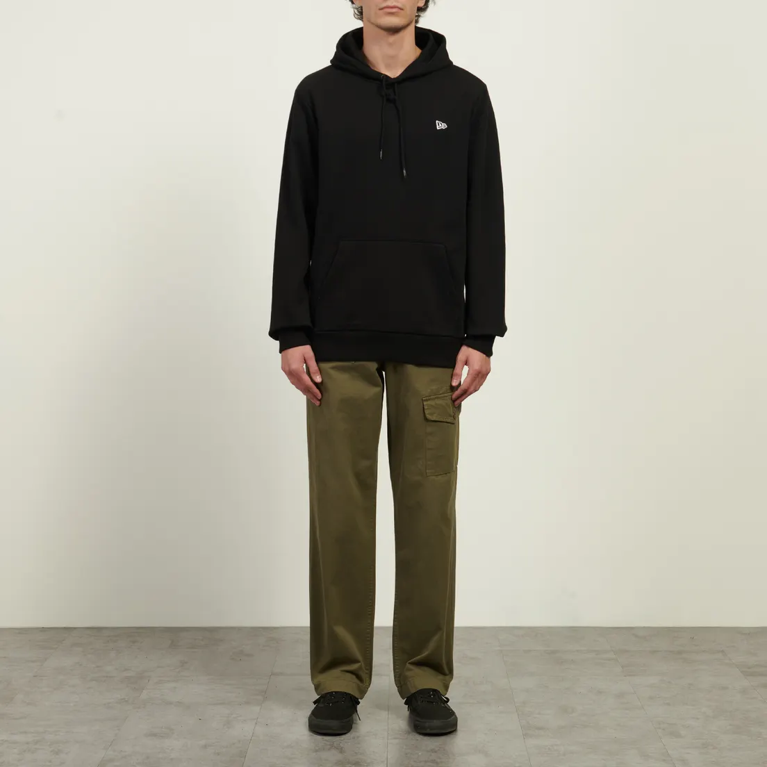 New Era Мужская толстовка Essential Hoodie