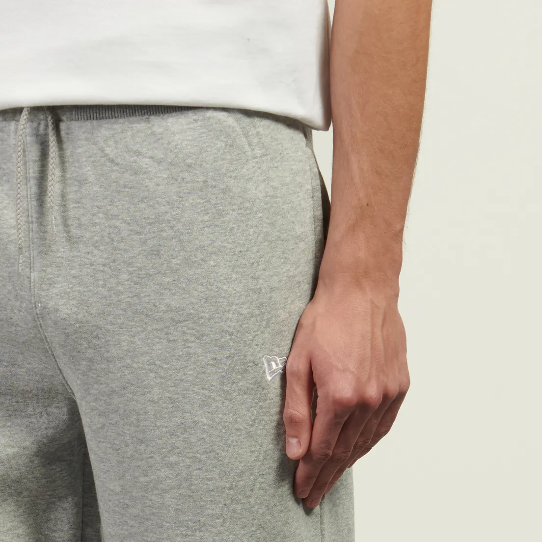 New Era Мужские брюки Essential Joggers