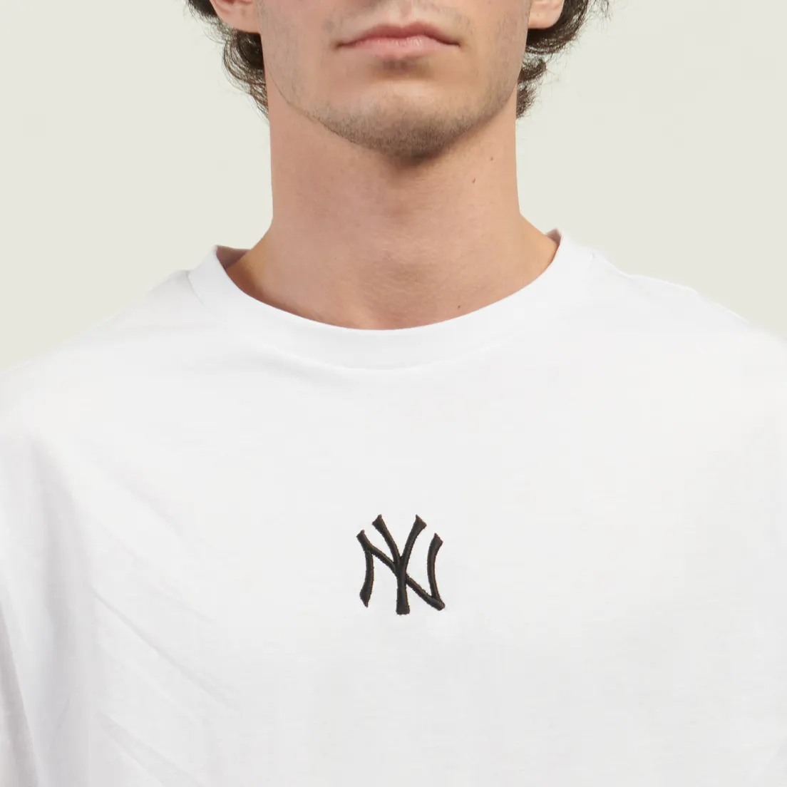 New Era Мужская футболка MLB NY Yankees Essential Oversized