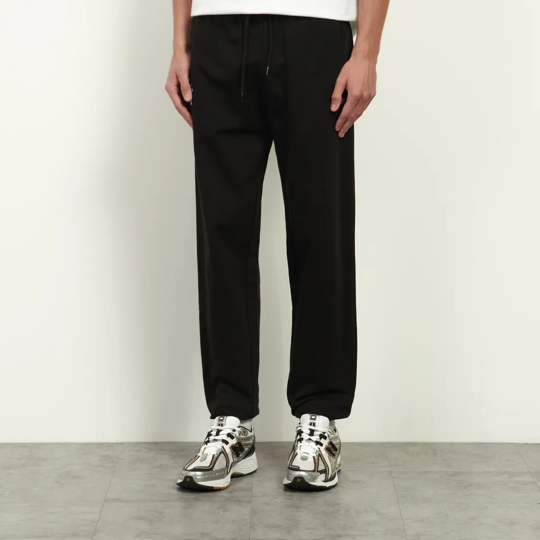 New Era Мужские брюки MLB NY Yankees Essential Joggers