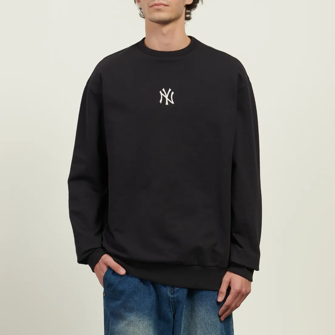 New Era Мужская толстовка MLB NY Yankees Essential Crew Neck