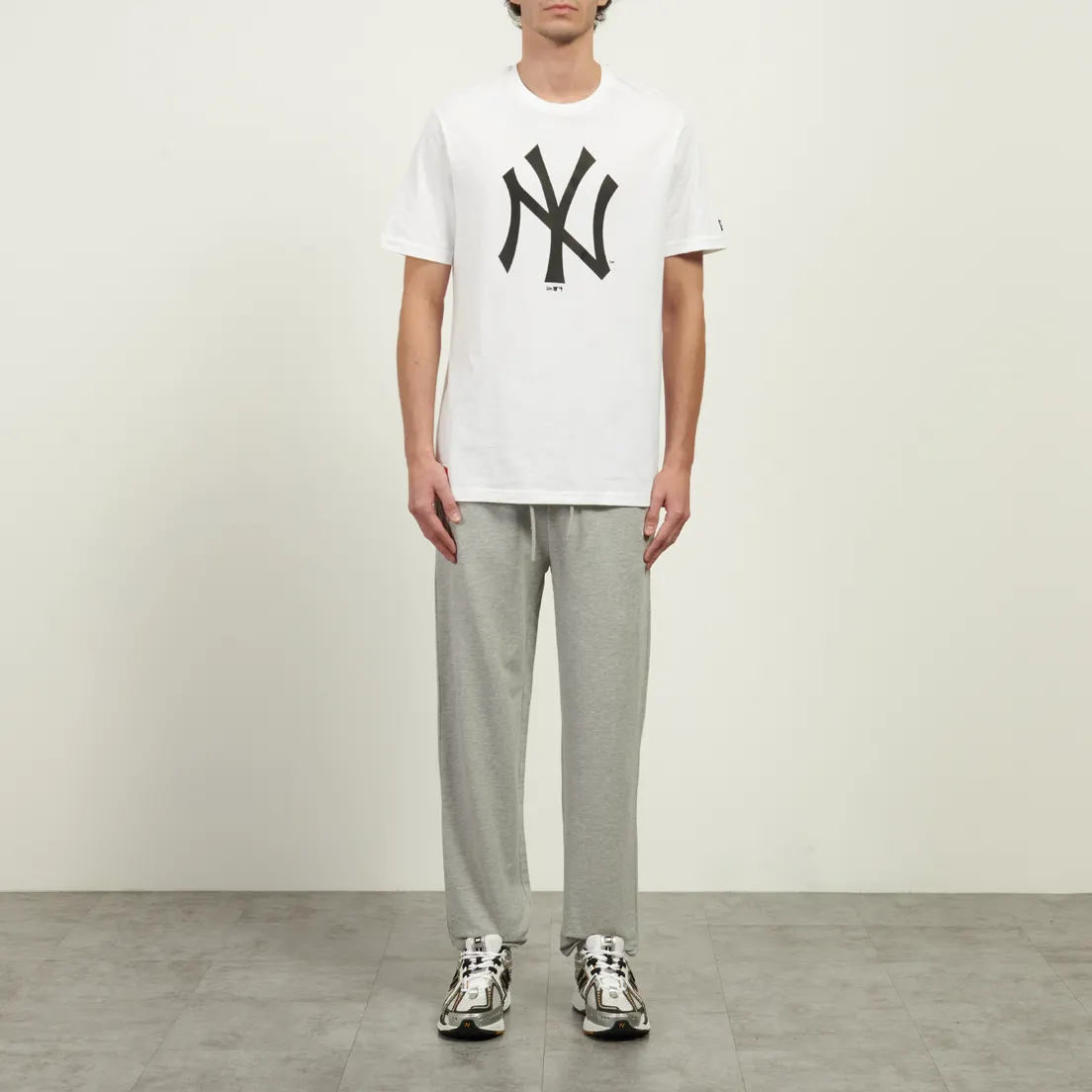 New Era Мужские брюки MLB NY Yankees Essential Joggers