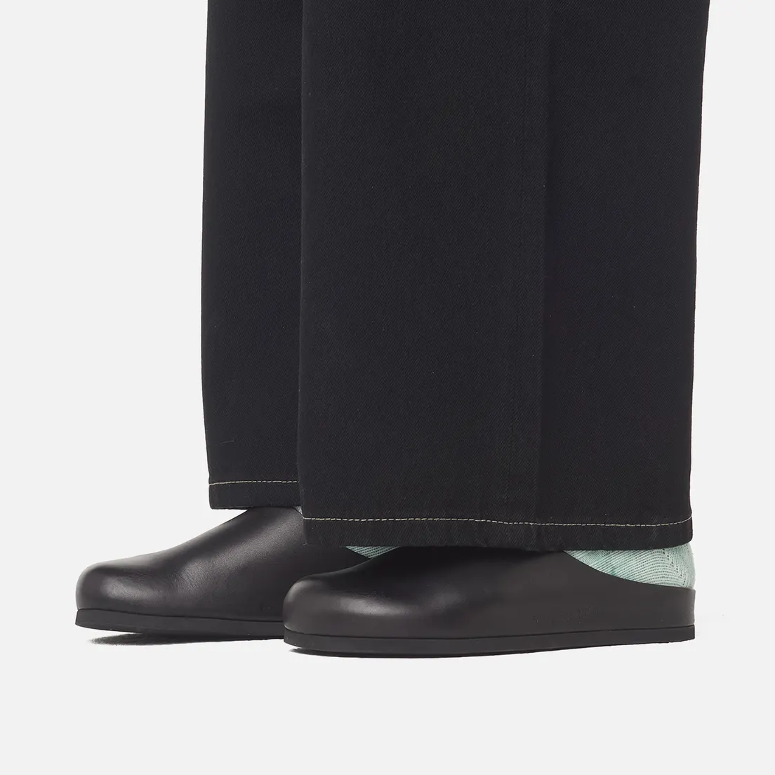 Common Projects Женские сандалии Clog Leather
