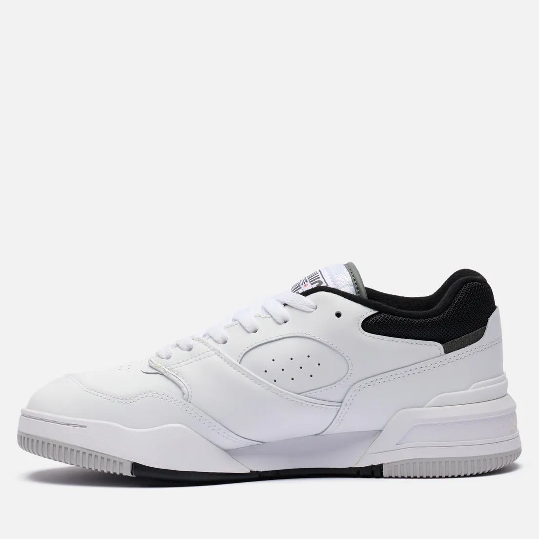Lacoste Мужские кроссовки Lineshot Contrasted Collar Leather