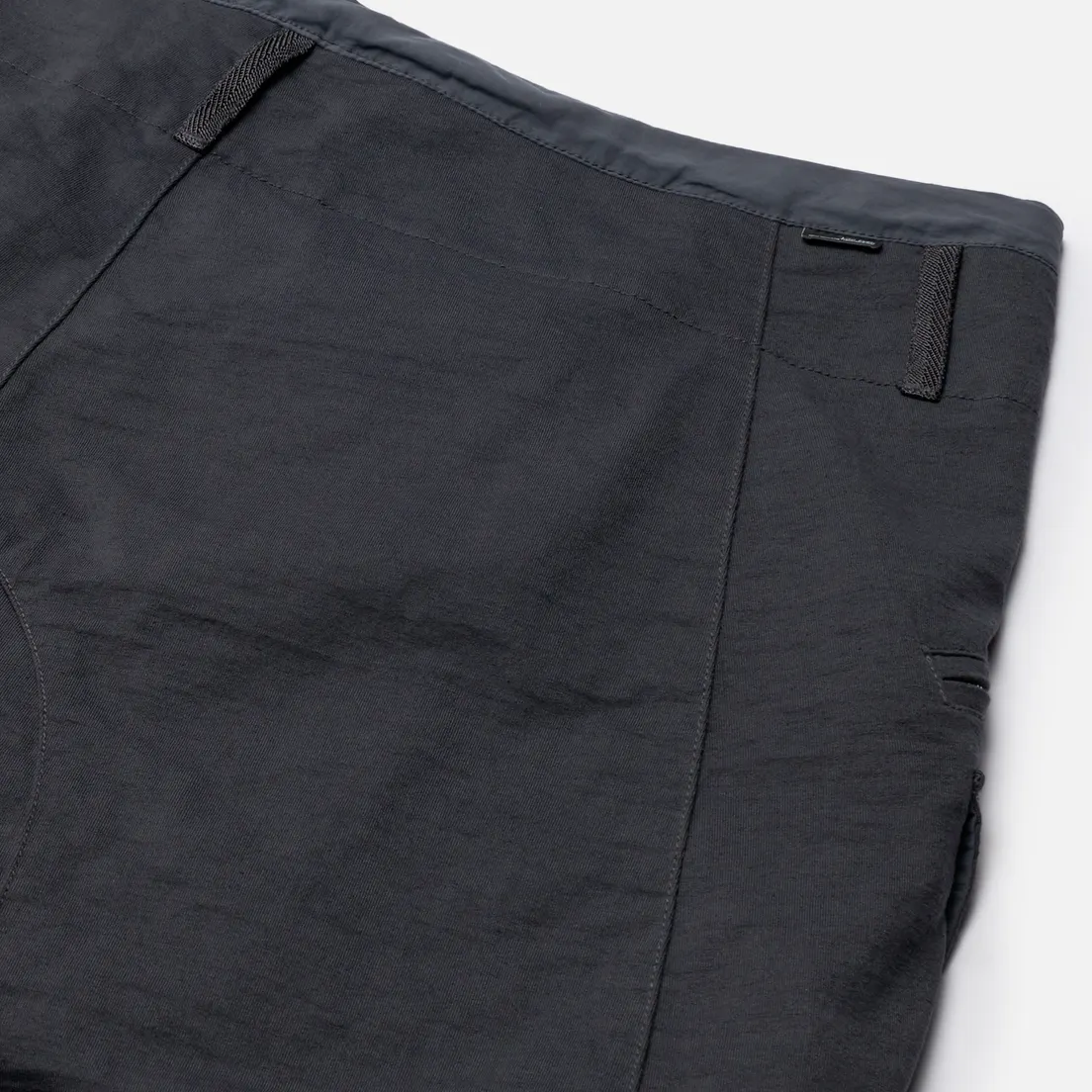 Stone Island Shadow Project Мужские брюки High Density R-Nylon Jersey Garment Dyed Chapter 2