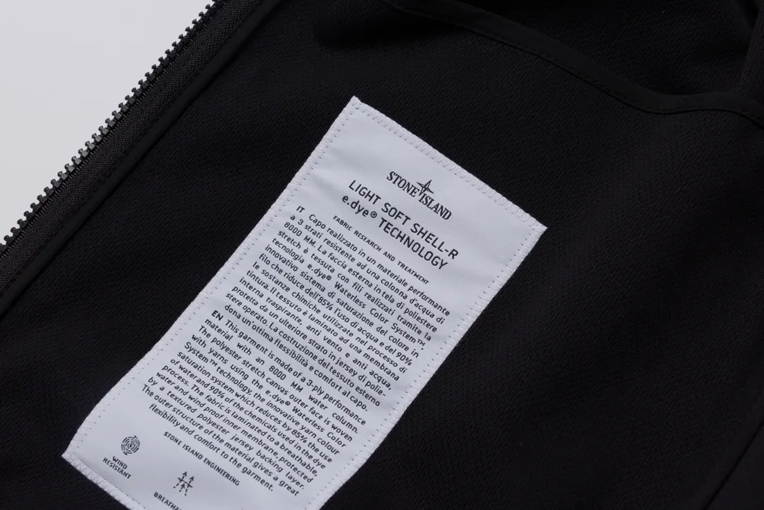Stone Island Мужская куртка Light Soft Shell-R