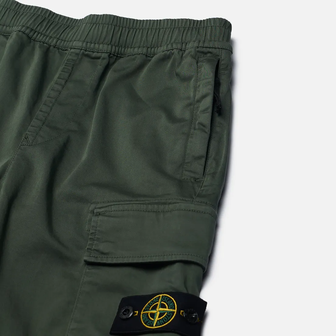 Stone Island Junior Детские брюки Season 80 Stretch Cotton Satin Cargo