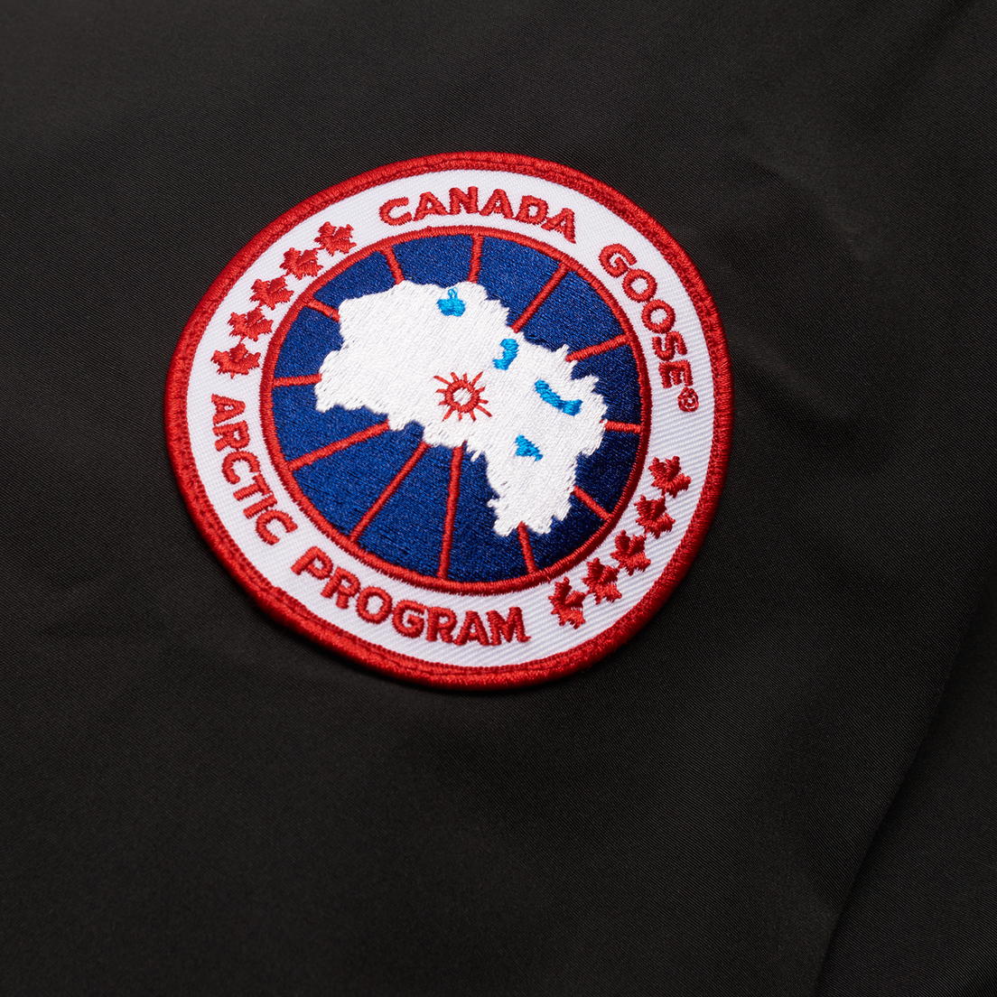 Canada Goose Мужская куртка парка Resolute