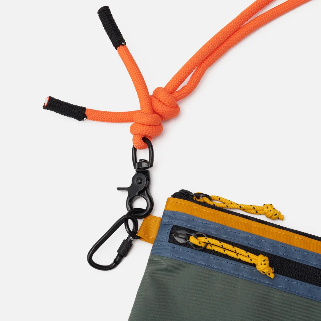 Property Of... Сумка Teo Travel Pouch