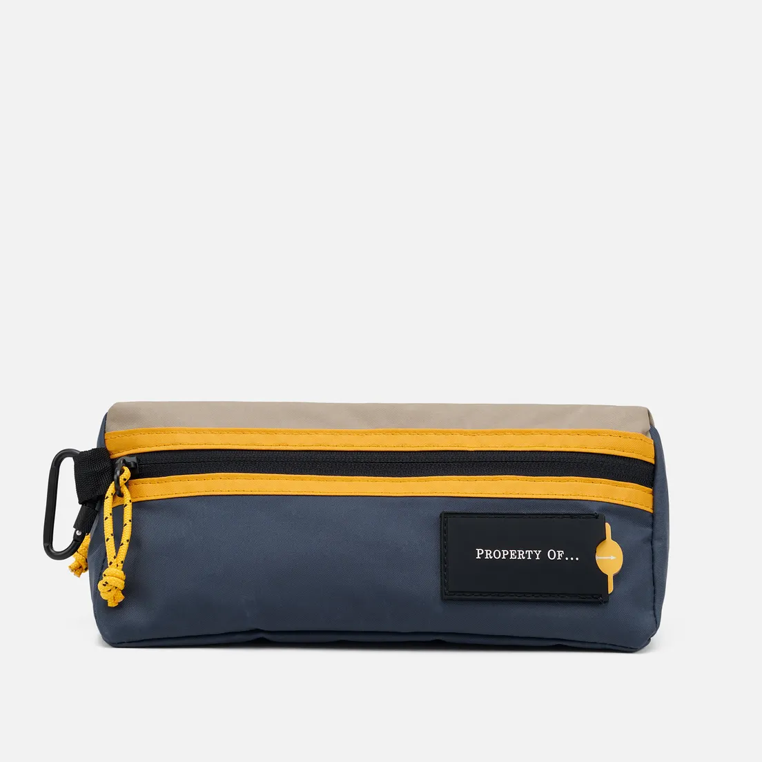 Property Of... Пенал Liv Triangle Pouch