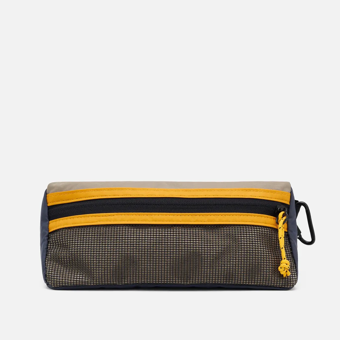 Property Of... Пенал Liv Triangle Pouch