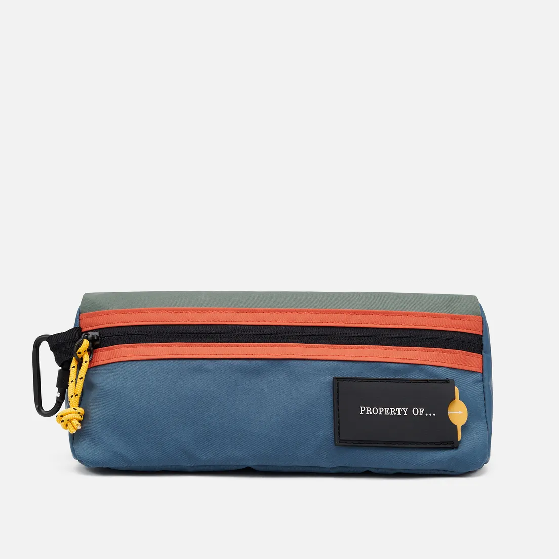 Property Of... Пенал Liv Triangle Pouch