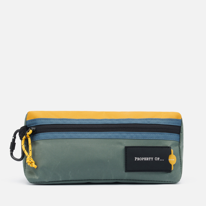 Пенал Property Of Liv Triangle Pouch 3290₽