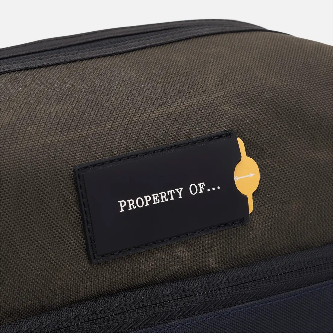 Property Of... Косметичка Eve