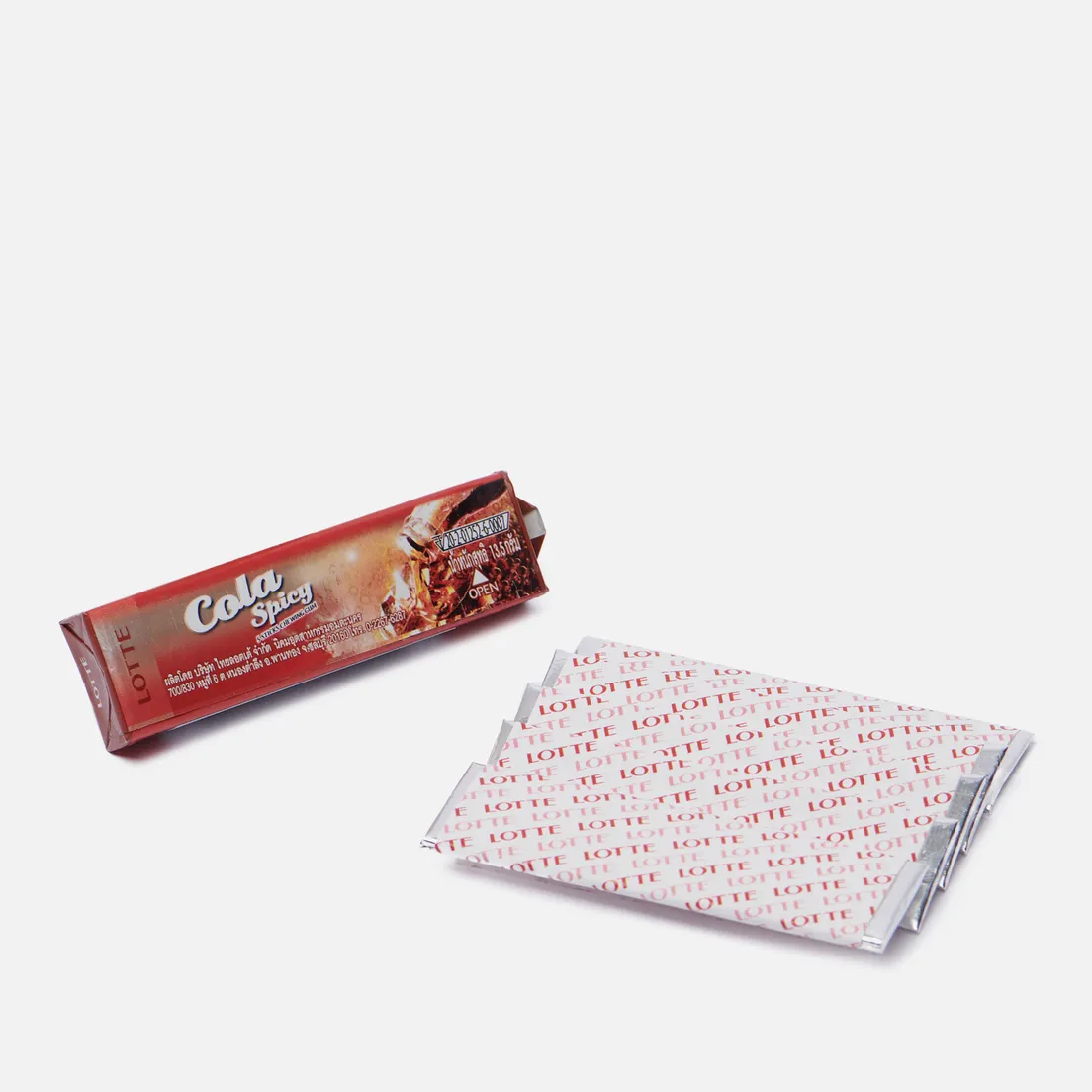 Lotte Жевательная резинка Spicy Cola