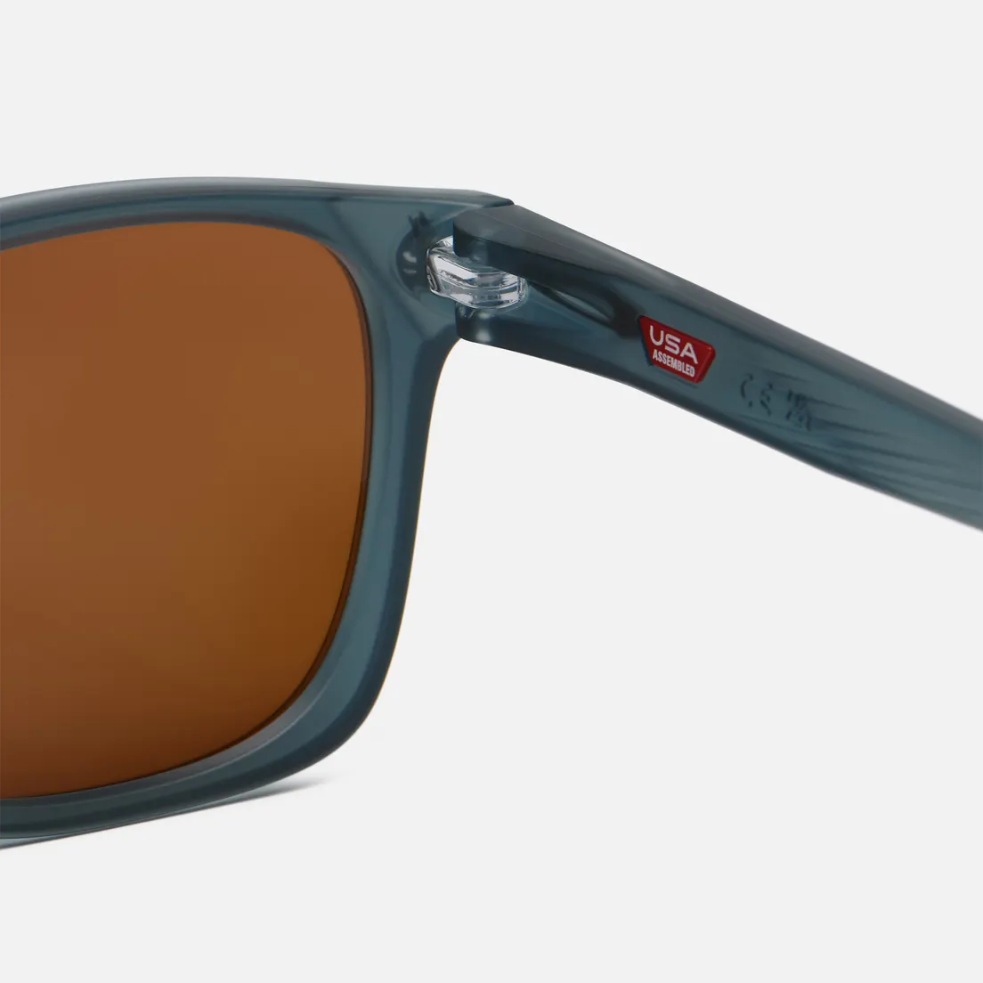 Oakley Солнцезащитные очки Ojector Polarized