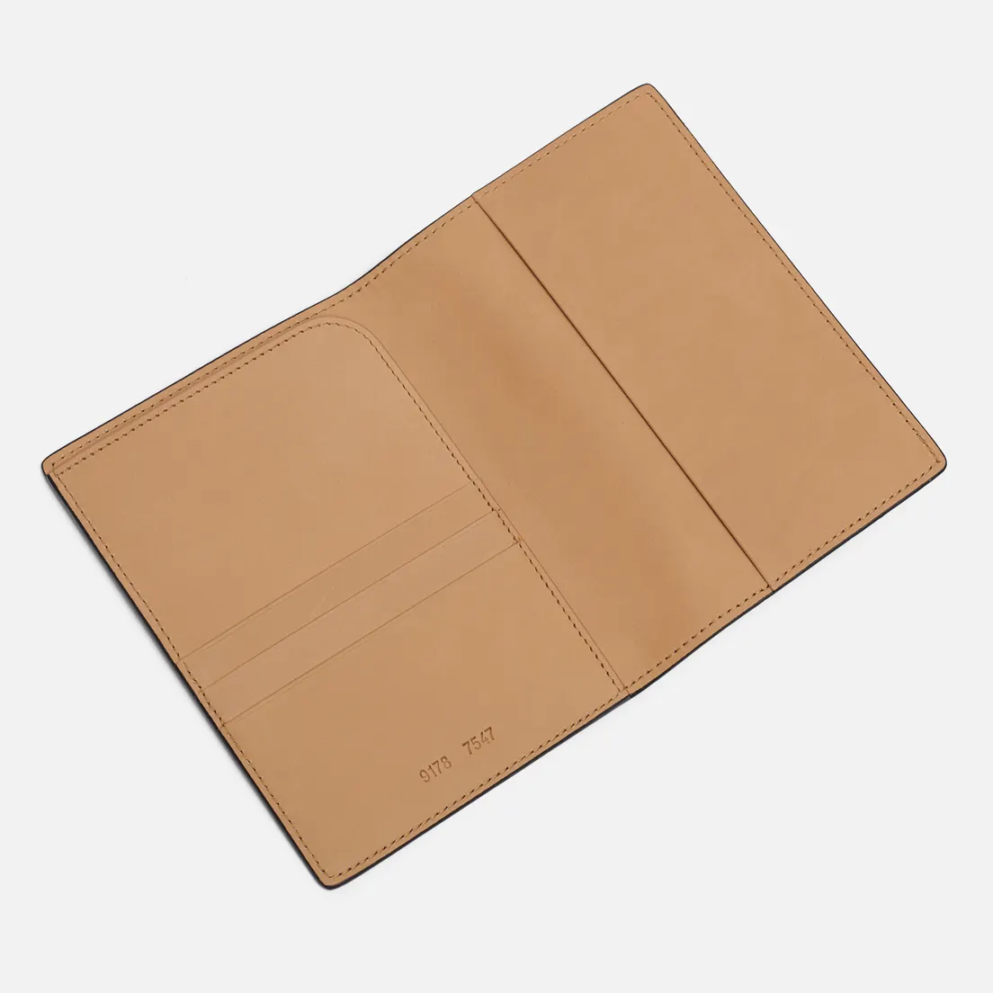 Common Projects Обложка для паспорта Passport Folio 9178