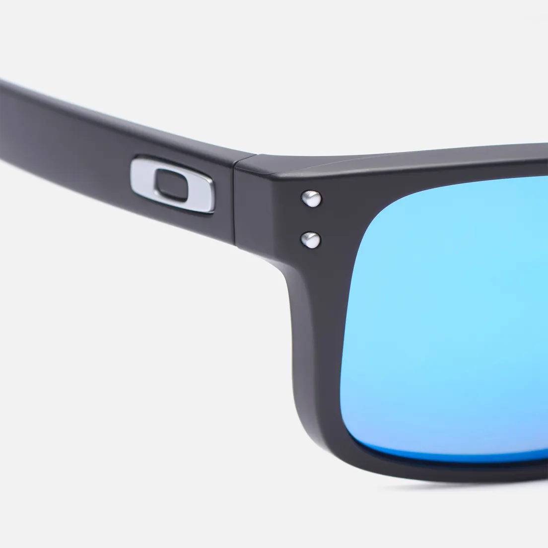 Oakley Солнцезащитные очки Holbrook S Polarized