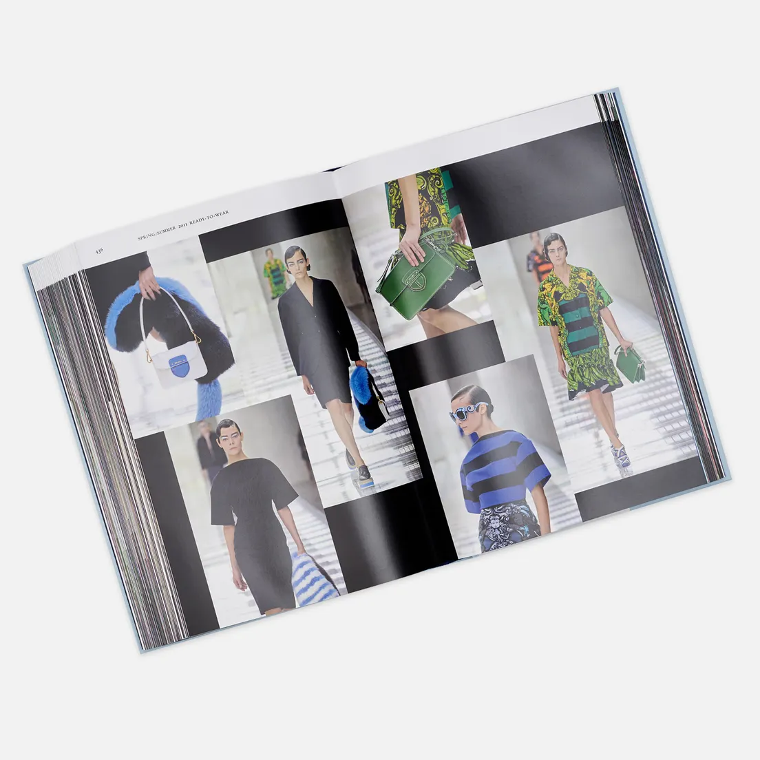 Thames & Hudson Книга Prada: Catwalk