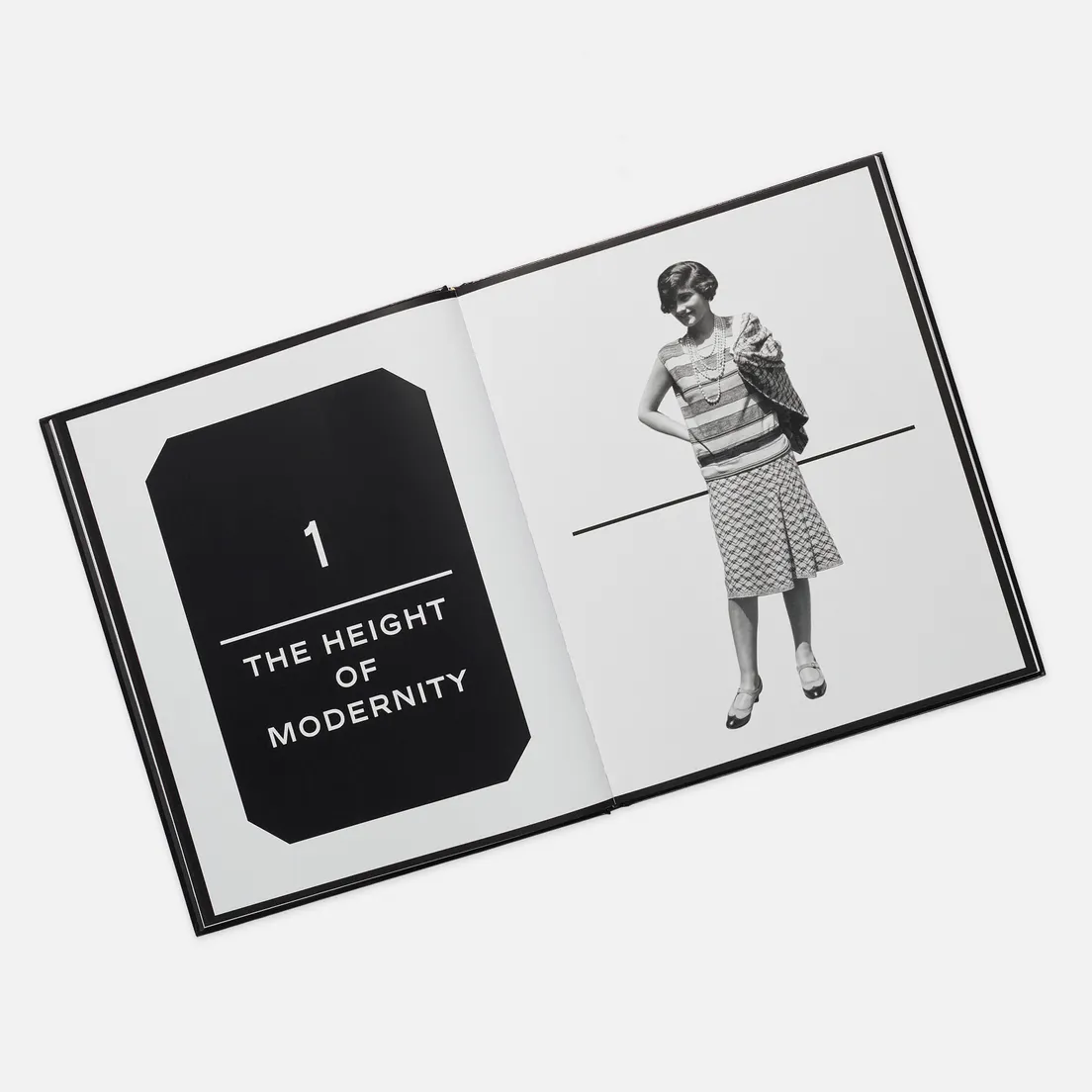 Thames & Hudson Книга Chanel No. 5