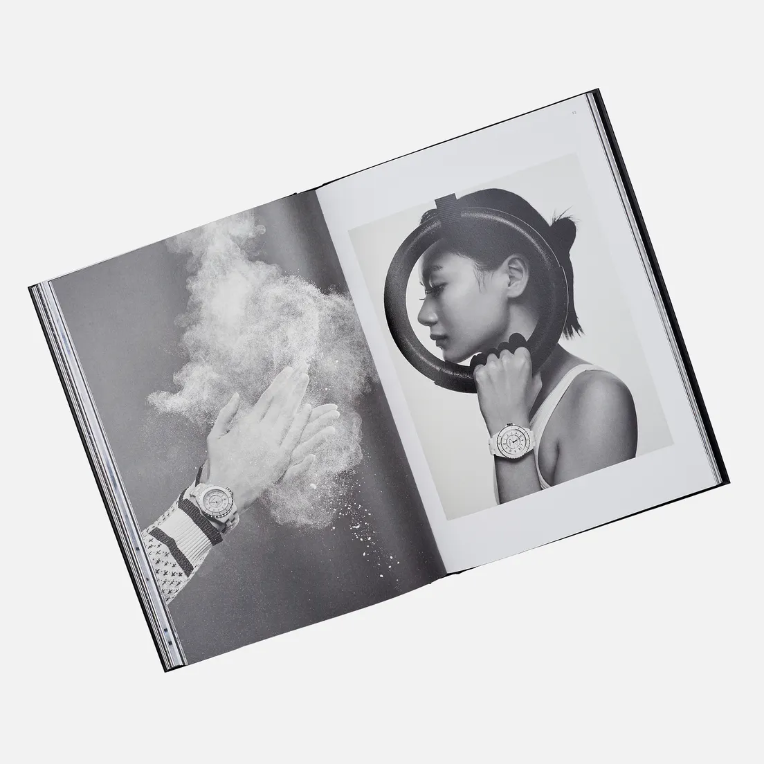 Thames & Hudson Книга Chanel Eternal Instant