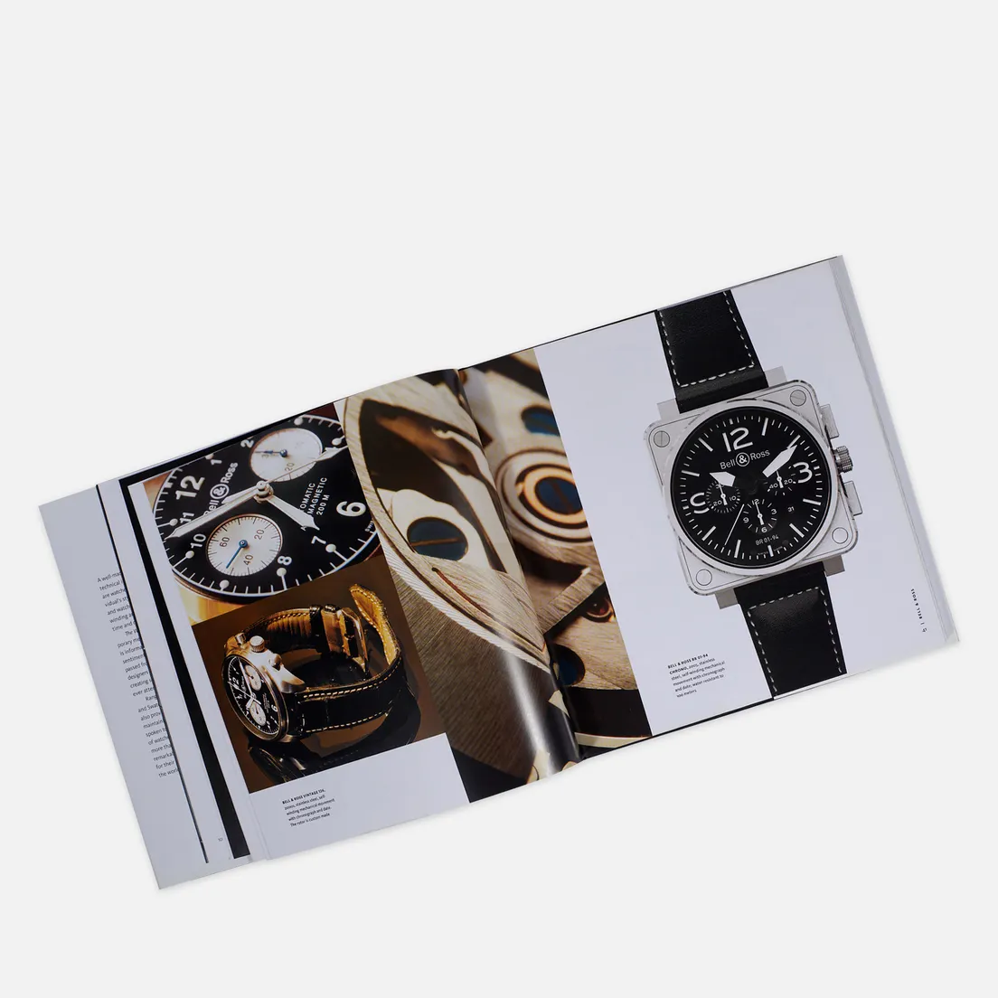 Abrams Книга The Watch