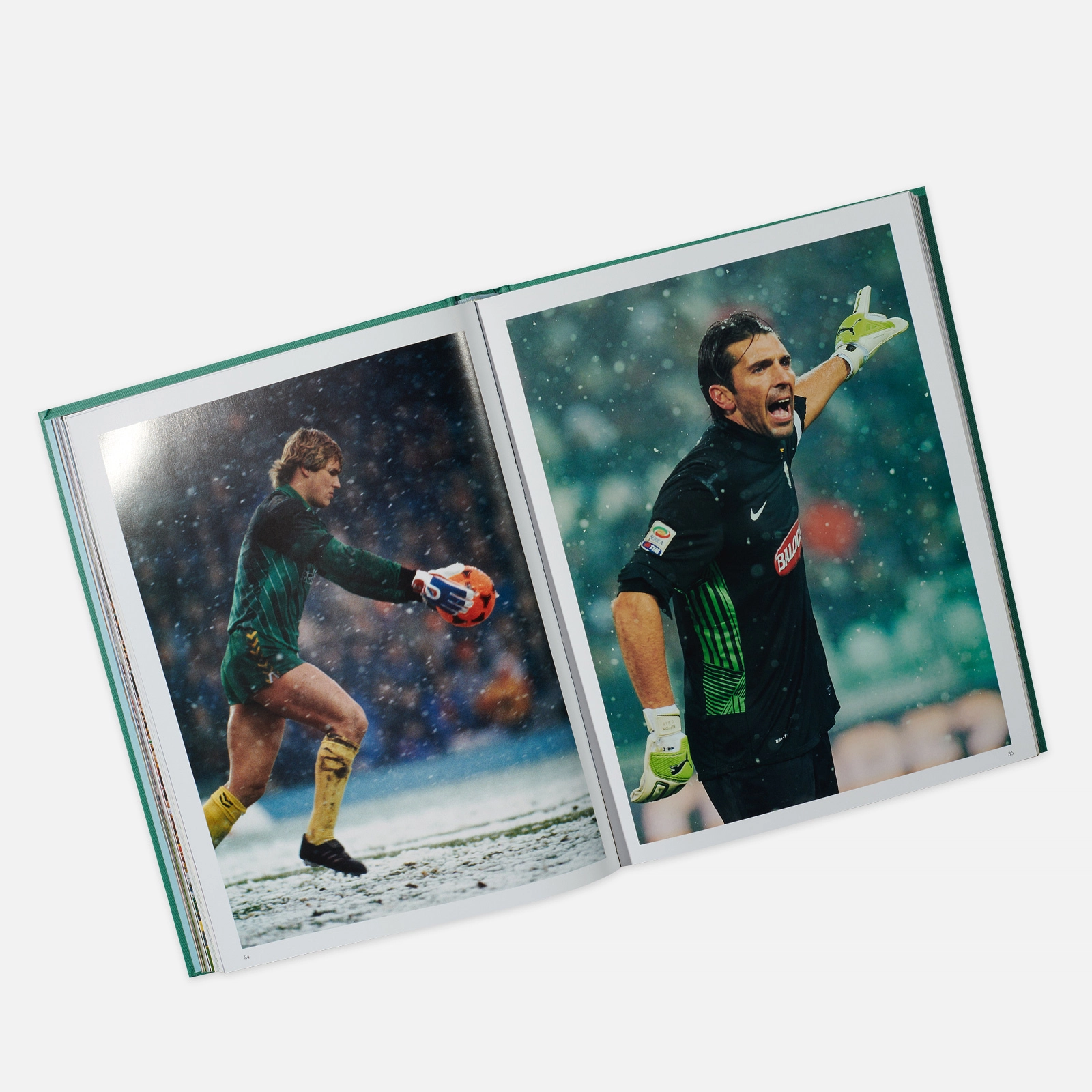 Книга Rizzoli This is Football: The Beautiful Game, 9780847834761