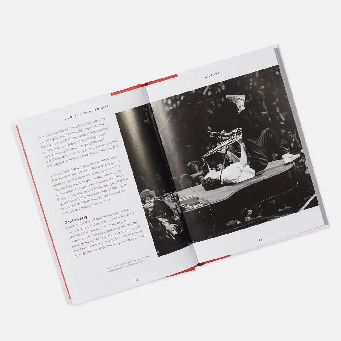 Laurence King Publishing Книга A Pocket Guide To Nike