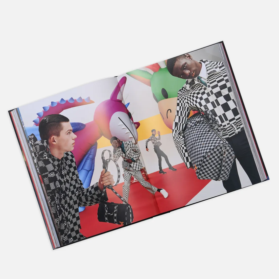 Assouline Книга Louis Vuitton: Virgil Abloh (Classic Balloon Cover)