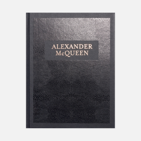 Книга V & A Publishing Alexander McQueen, цвет чёрный