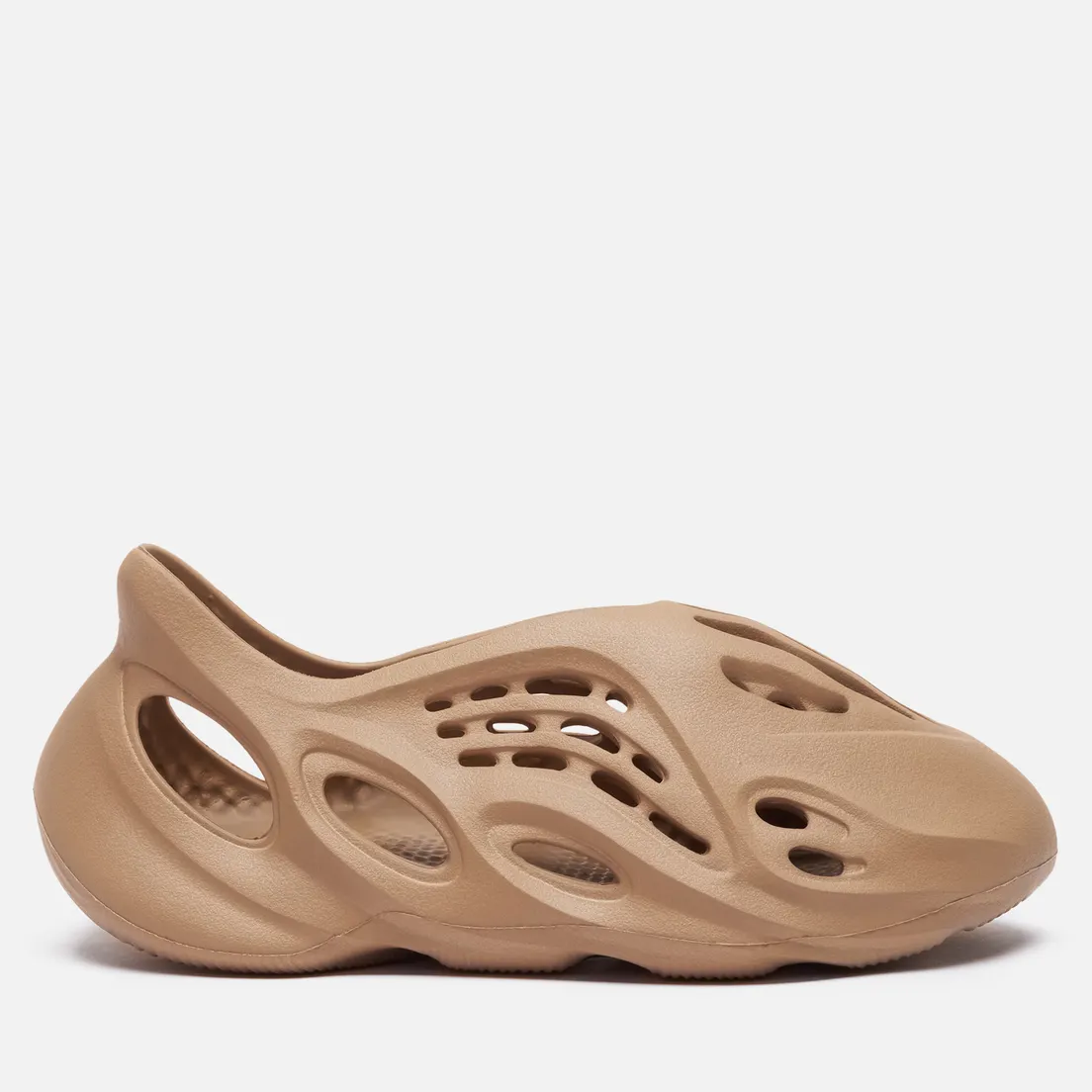 adidas Originals Сланцы YEEZY Foam Runner