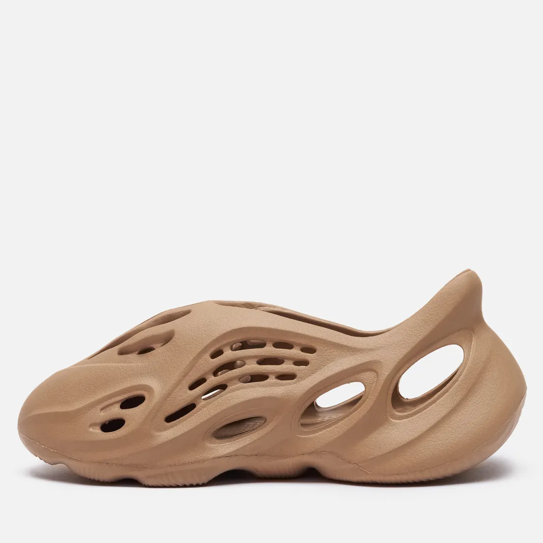 adidas Originals Сланцы YEEZY Foam Runner