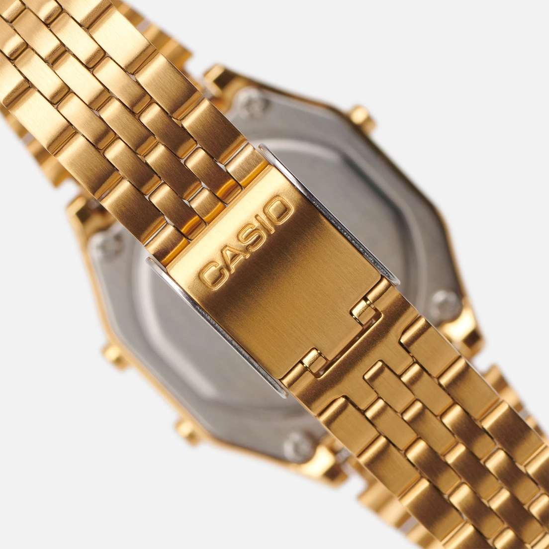 CASIO Наручные часы Vintage LA680WGA-4C