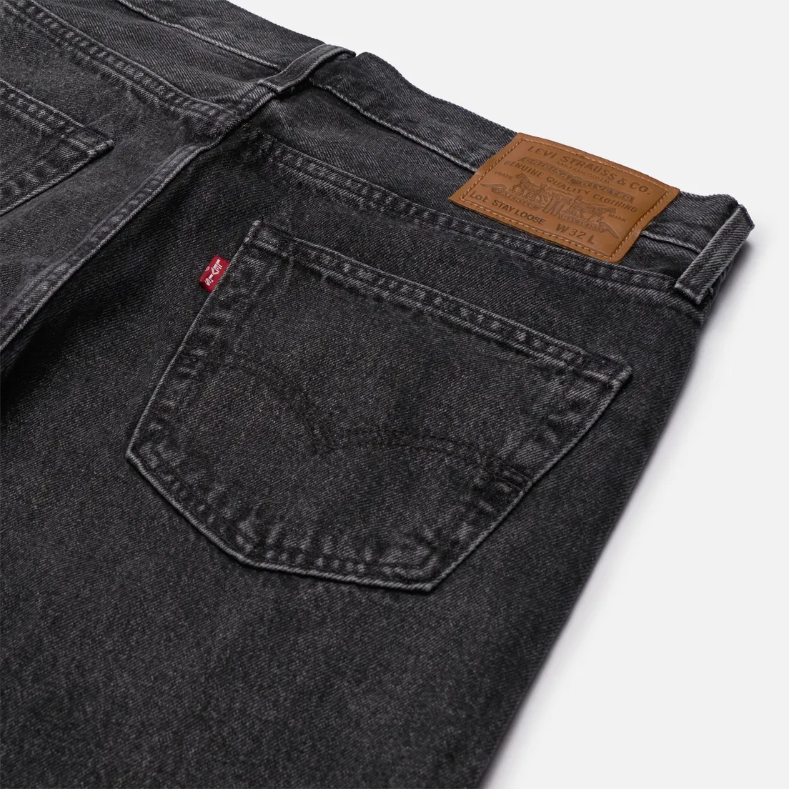 Levi's Мужские джинсы Stay Loose Tapered Crop