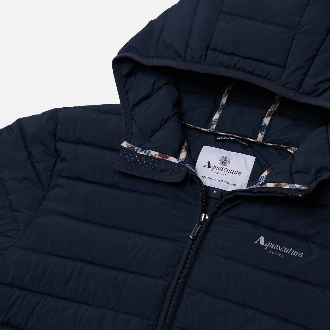 Aquascutum Мужской пуховик RLG Active Hooded 100GR